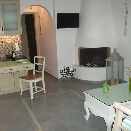 Irida Vacation Appartamento Kastrákion